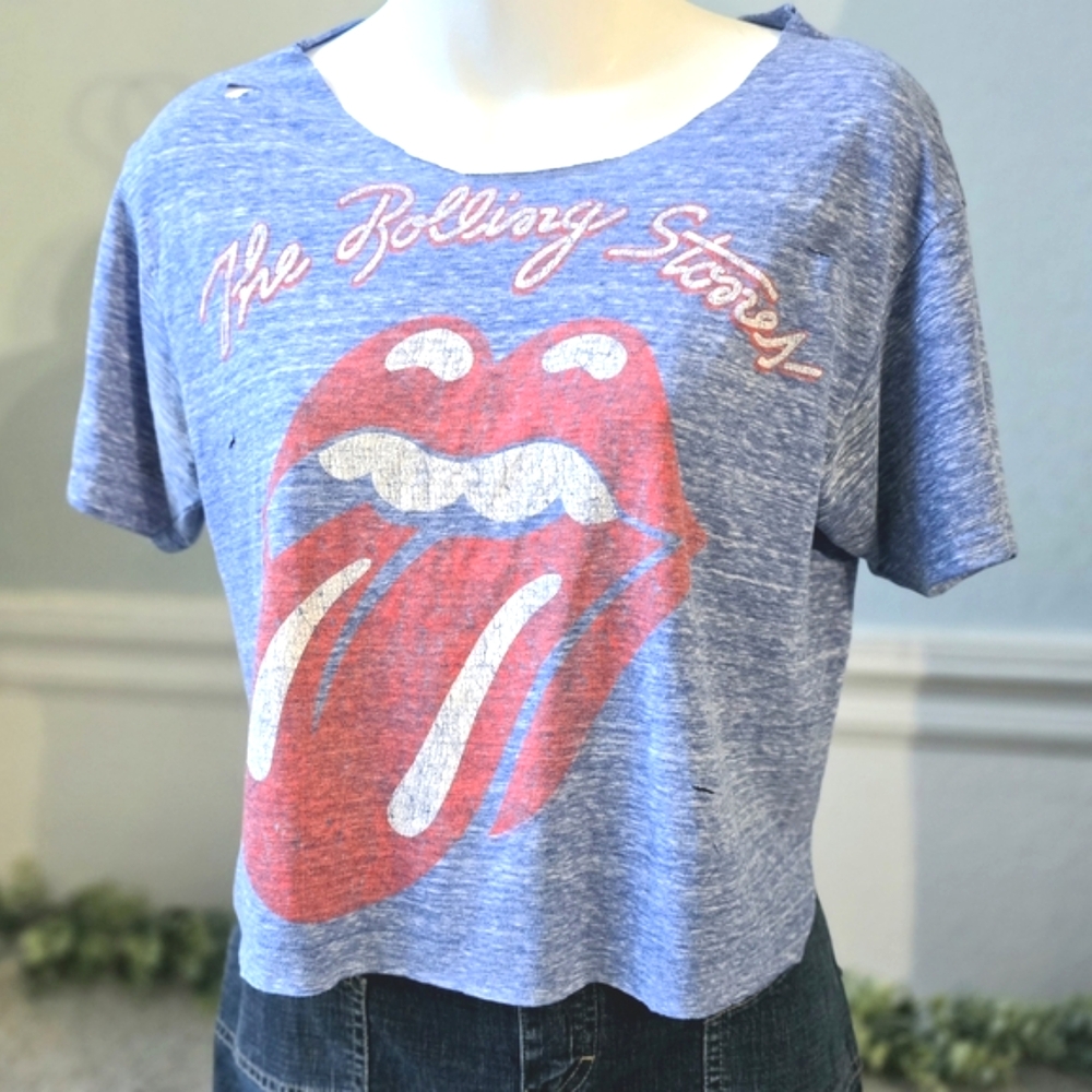 Rolling Stones Tshirt | reworked cropped distressed | size small